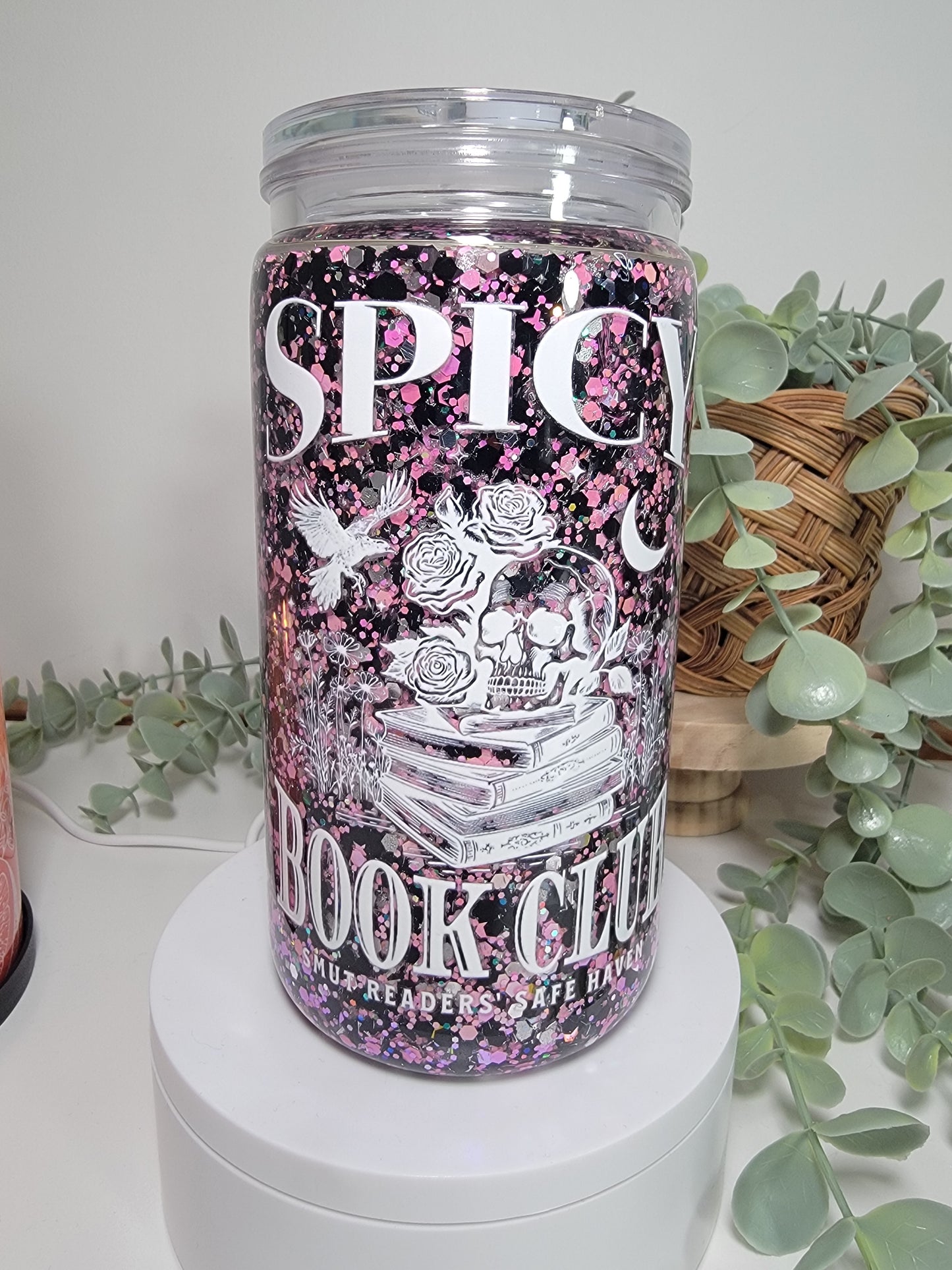 Pre-made 160z acrylic snowglobe
