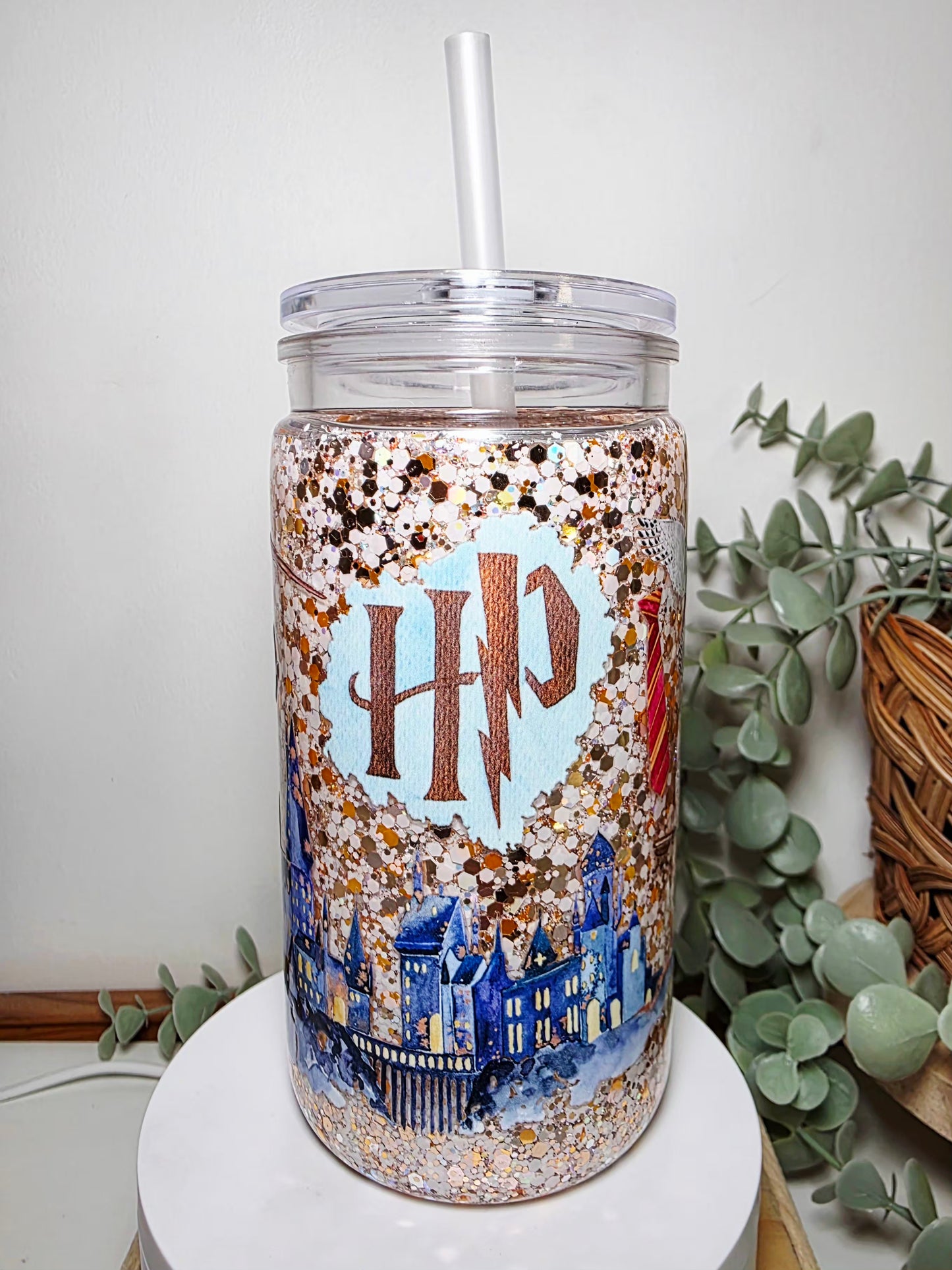 Pre-made 16oz acrylic snowglobe
