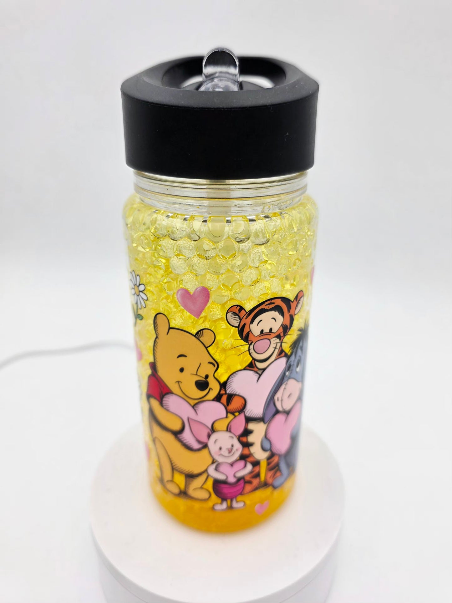 Pre-made 10oz kids snowglobe cup