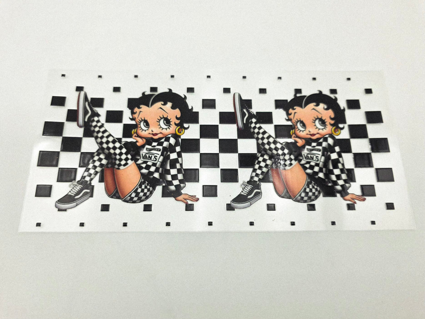 E13- Cup Wrap