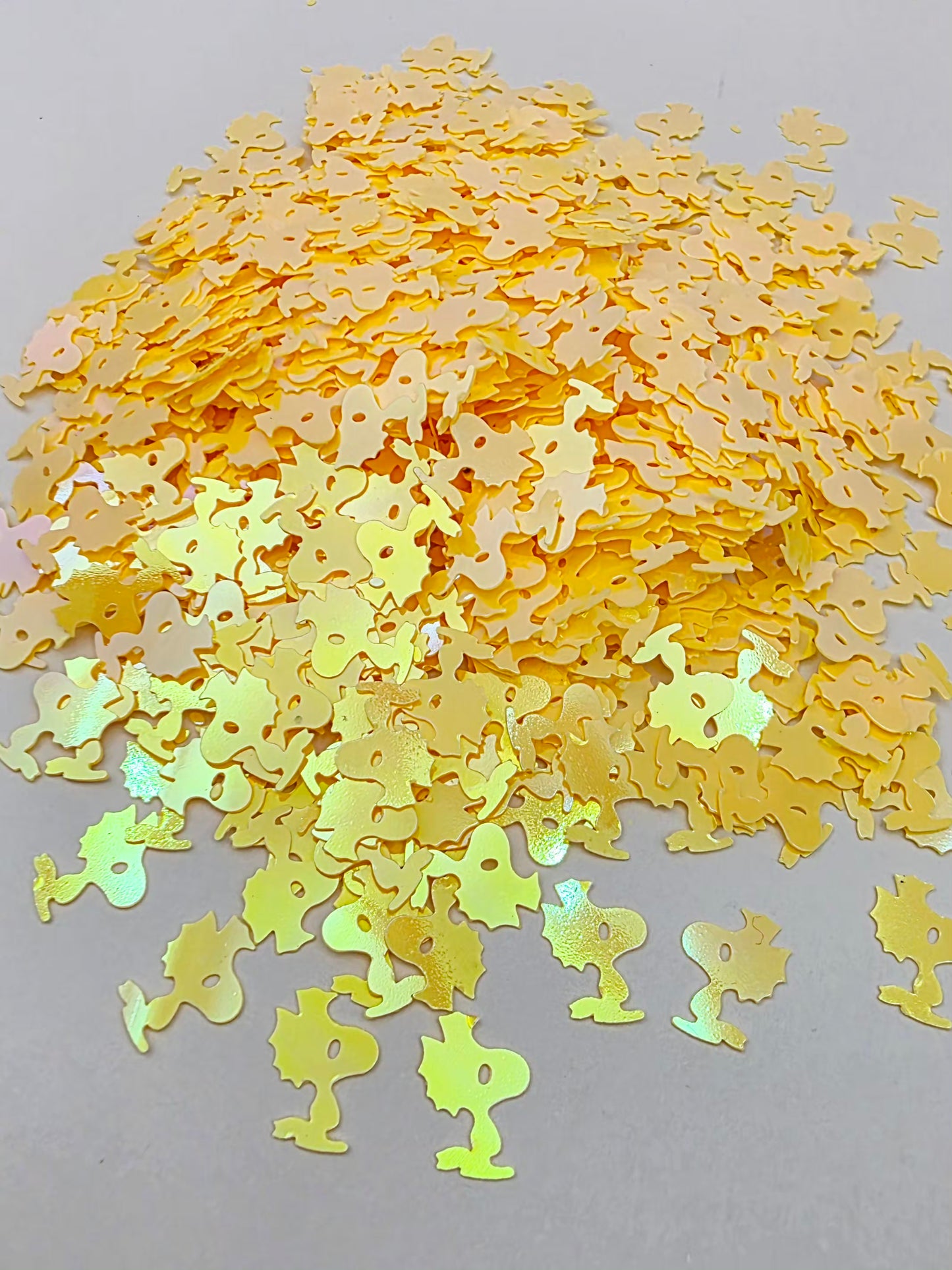 Woodstock Shape Glitter