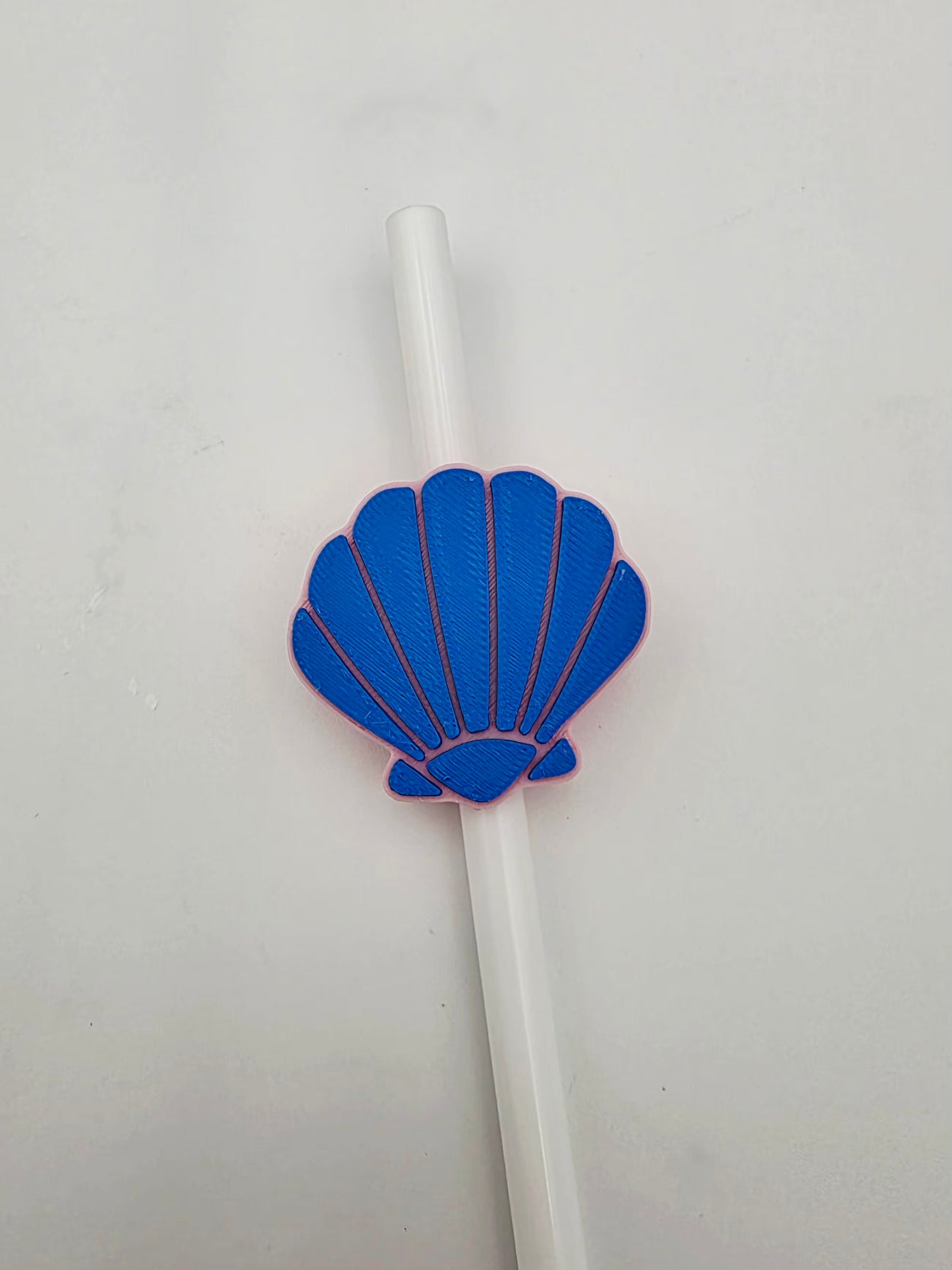 Blue and pink sea shell strawtopper
