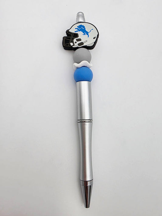 Lions pen